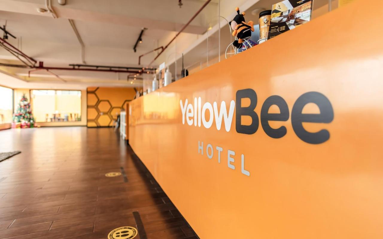 Yellow Bee Tangerang Exterior foto