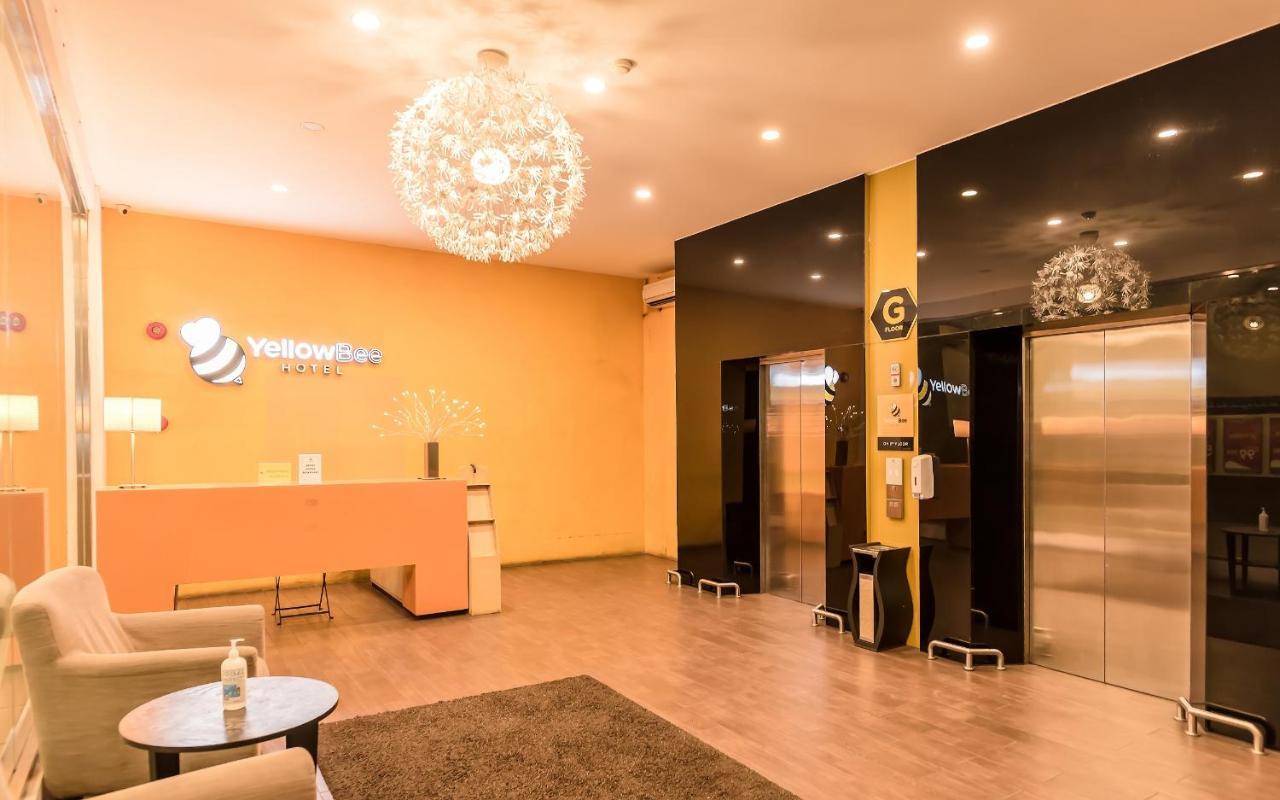 Yellow Bee Tangerang Exterior foto